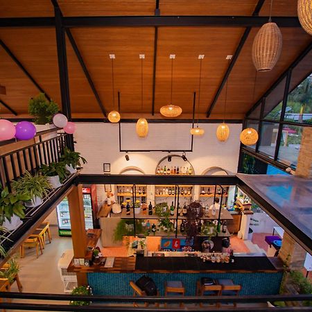 Majestic Lake Front Hotel & Suites Pokhara Exterior foto
